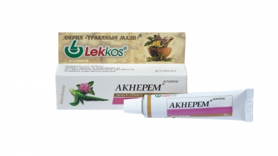 Травяная мазь "Акнерем" от рубцов, при угревой сыпи, 15 г